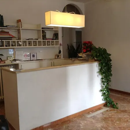 Giugni Hotel
