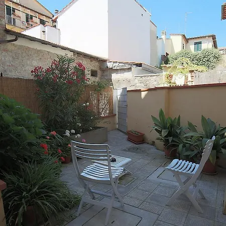 Giugni Hotel
