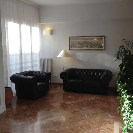 Hotel Giugni Prato (Prato)